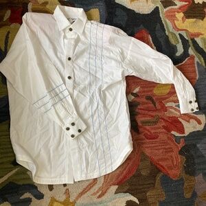 woman Button down blouse. retro. vintage. Jan barboglio